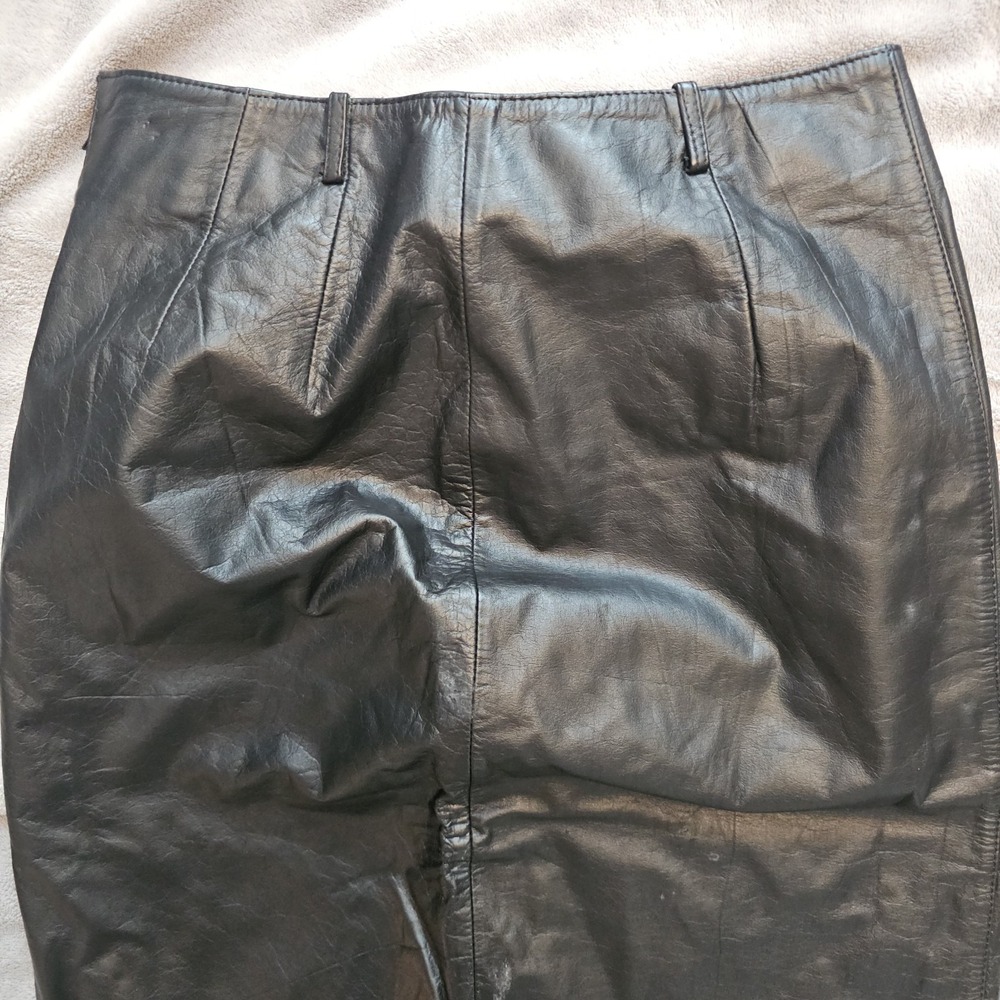 Vintage Y2K Black Leather Skirt‎ Womens Size 6 Mini Pencil